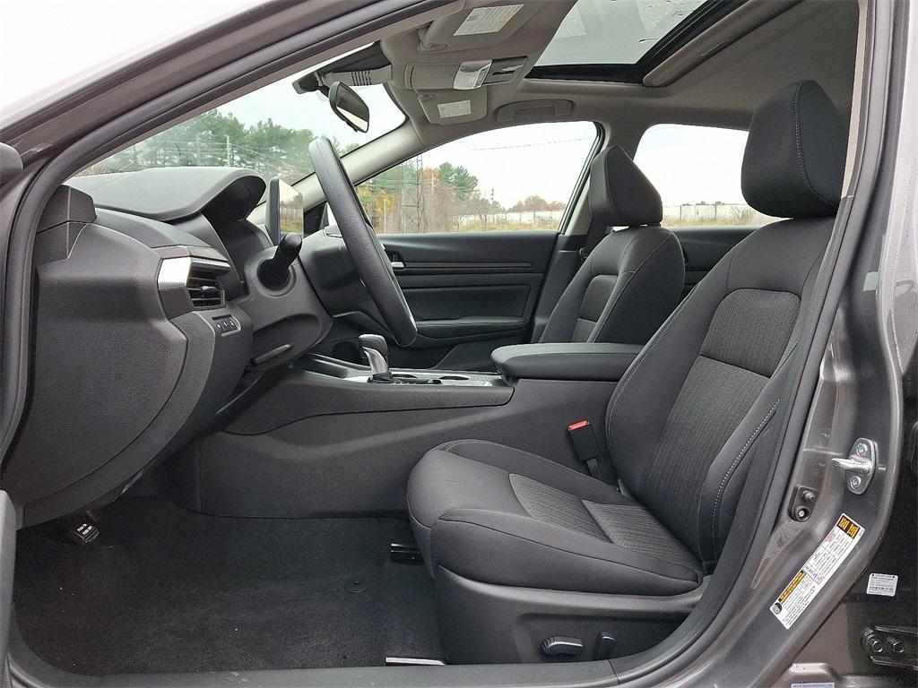 new 2025 Nissan Altima car, priced at $28,157