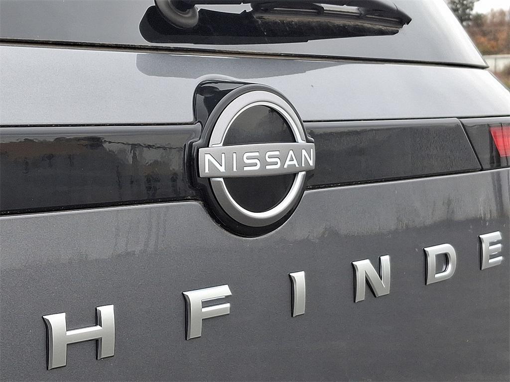 new 2025 Nissan Pathfinder car, priced at $33,068