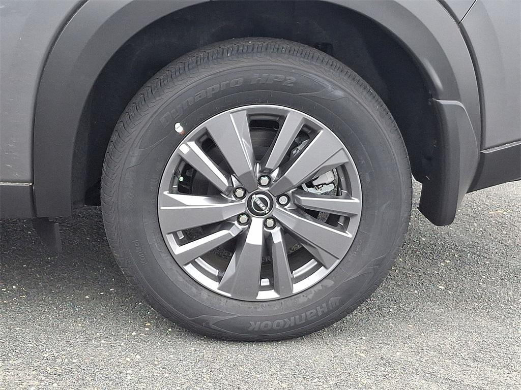 new 2025 Nissan Pathfinder car, priced at $33,068