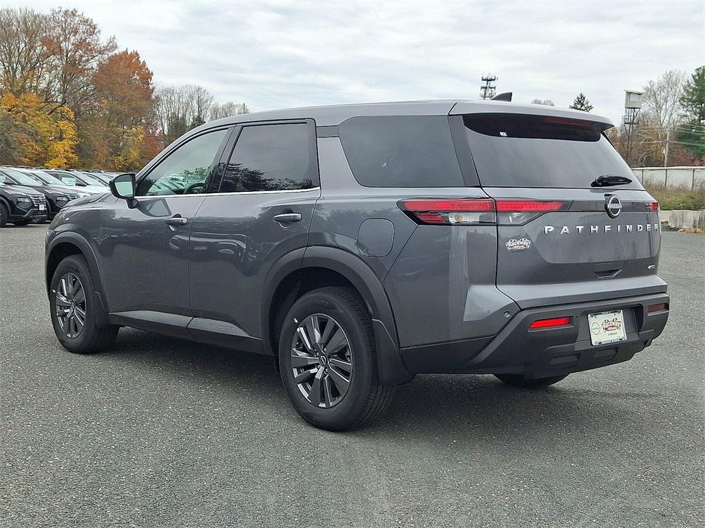 new 2025 Nissan Pathfinder car, priced at $33,068