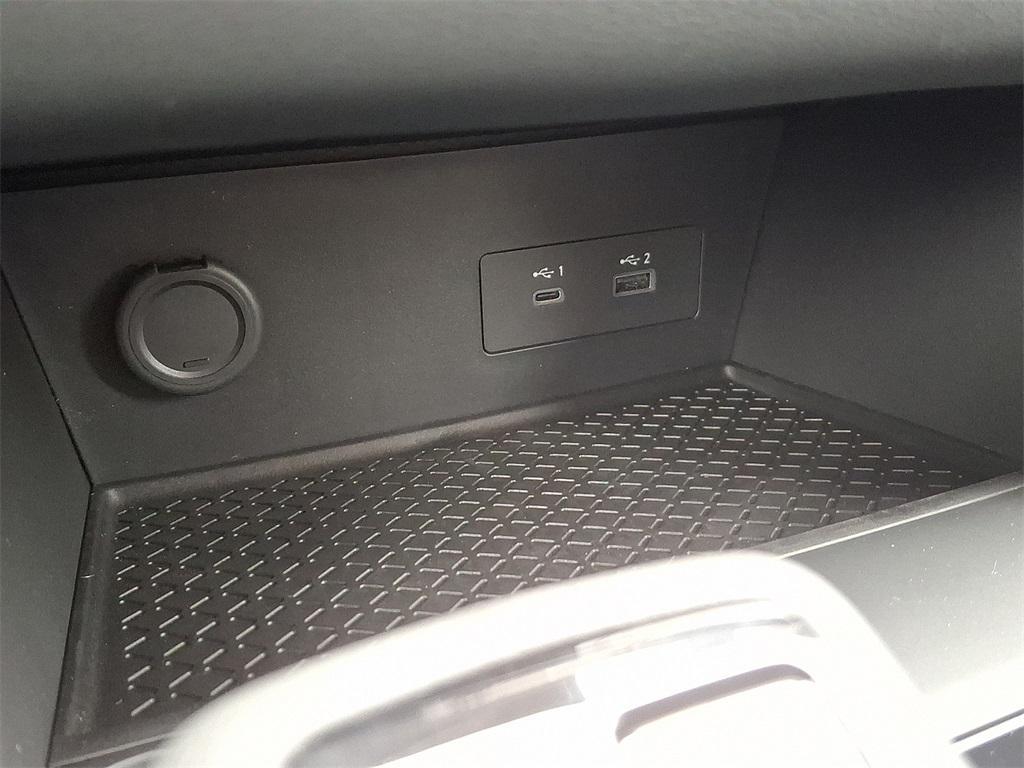 new 2025 Nissan Pathfinder car, priced at $33,068