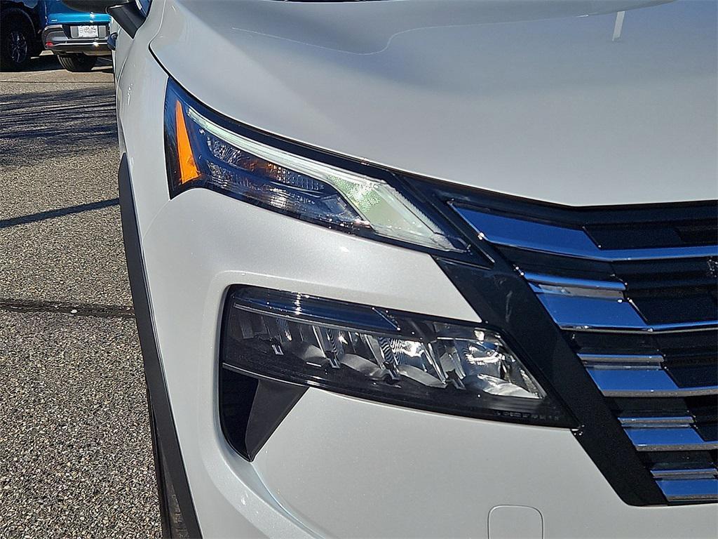 used 2025 Nissan Rogue car, priced at $24,500