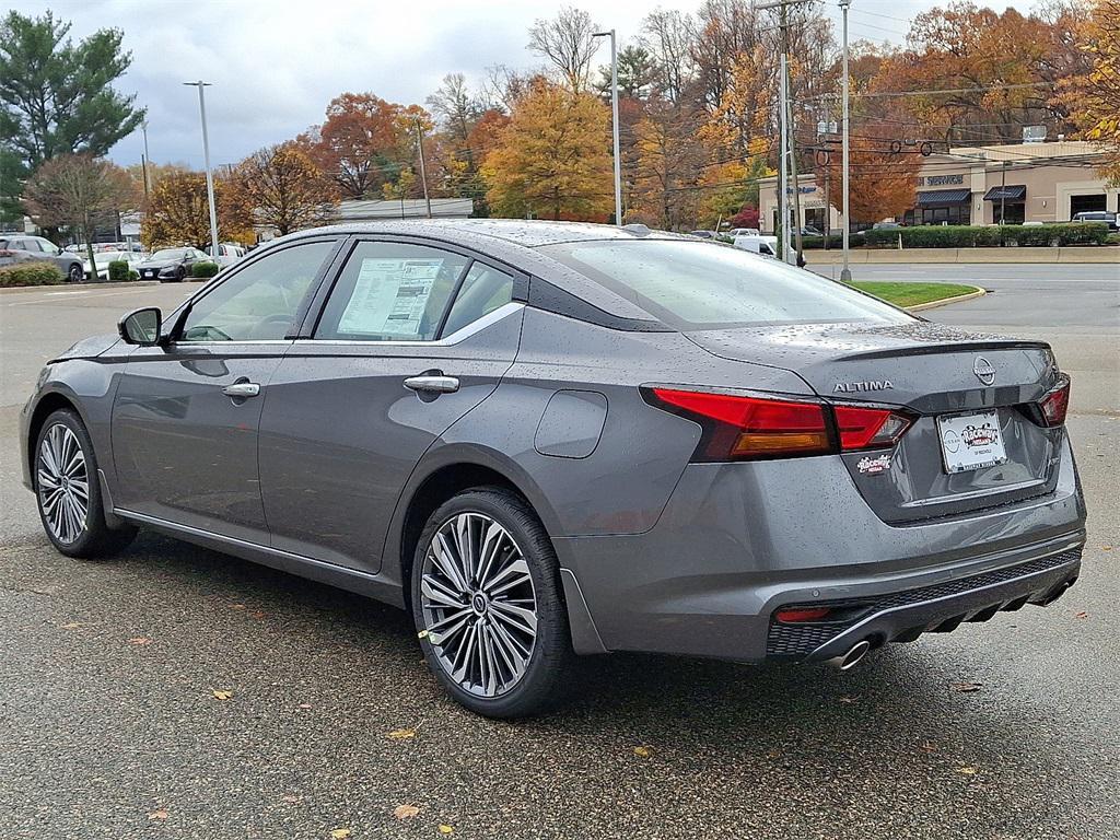 new 2025 Nissan Altima car, priced at $34,348