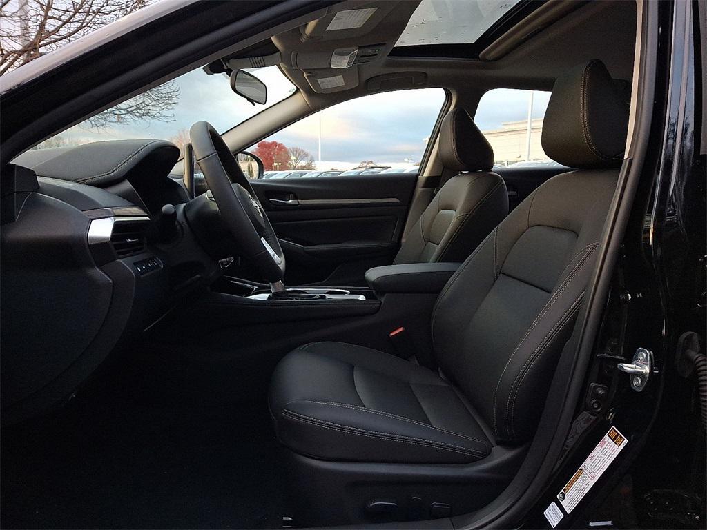 new 2025 Nissan Altima car, priced at $34,431