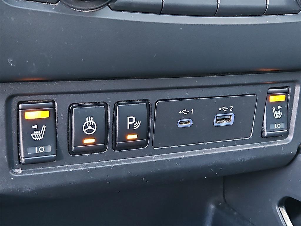 used 2022 Nissan Frontier car, priced at $21,900