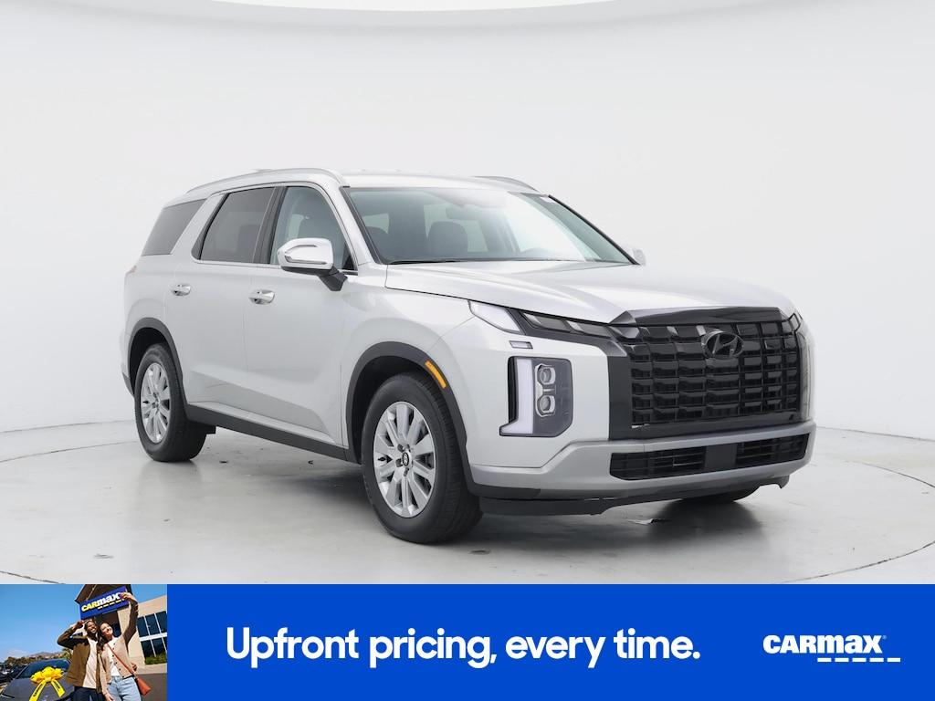 used 2025 Hyundai Palisade car, priced at $35,998