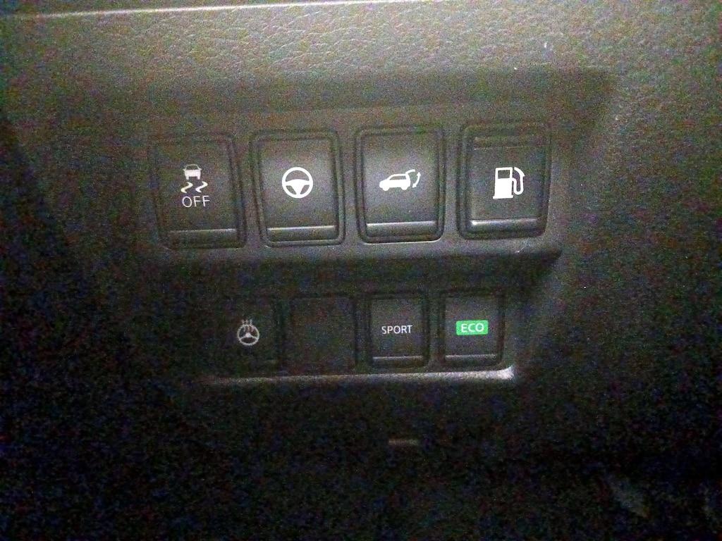 used 2020 Nissan Rogue car, priced at $18,998