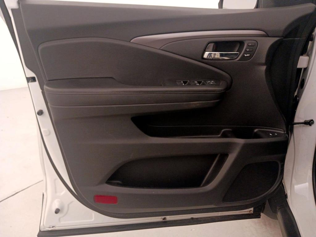 used 2021 Honda Passport car, priced at $25,998