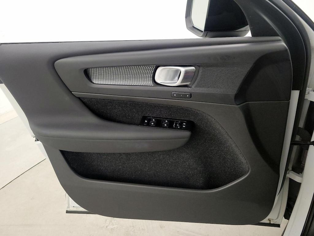 used 2022 Volvo XC40 car, priced at $26,998