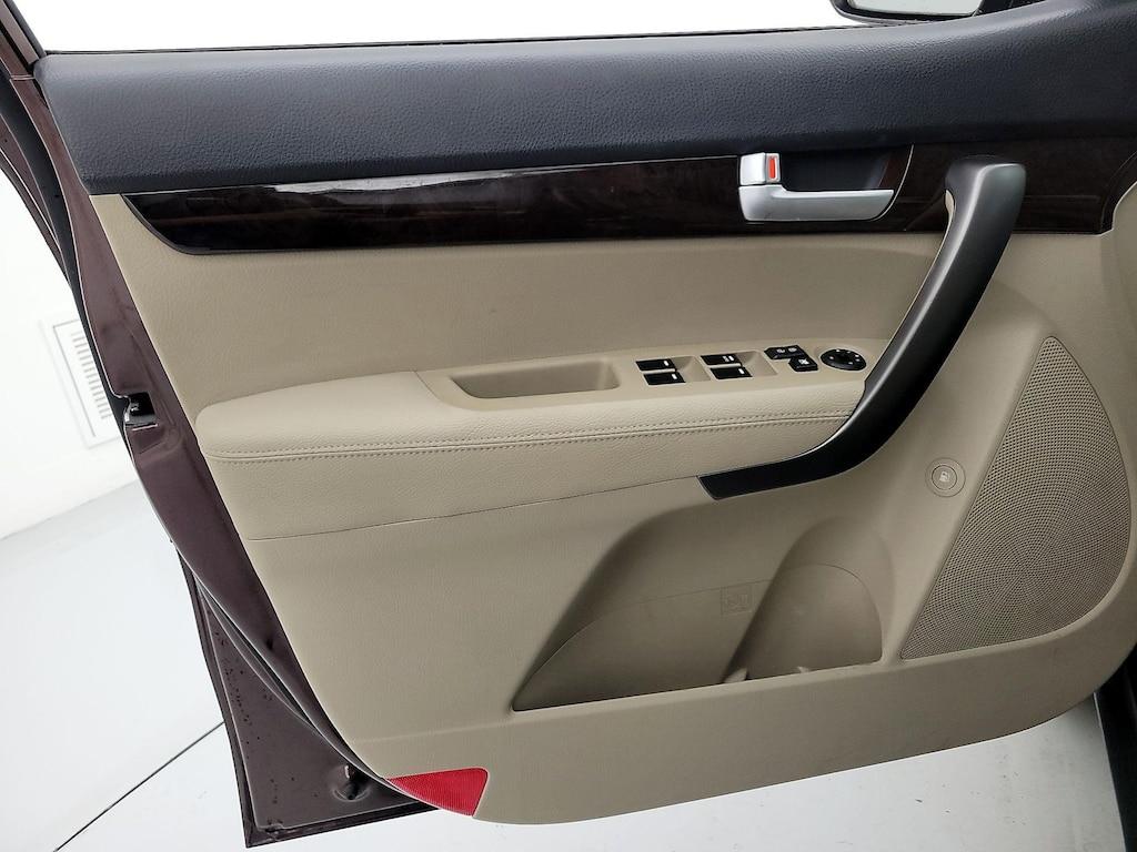 used 2015 Kia Sorento car, priced at $13,599