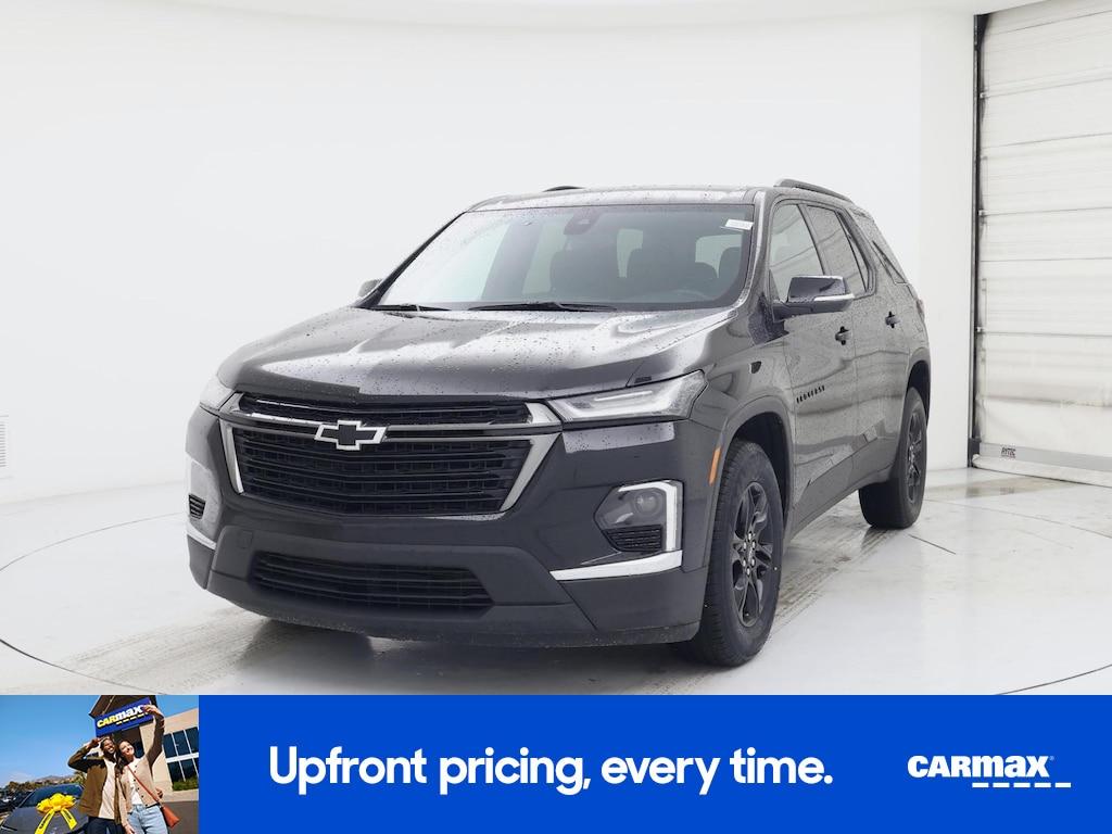 used 2023 Chevrolet Traverse car, priced at $29,998