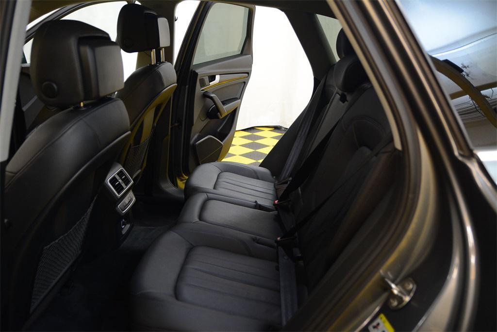 2019 Monsoon Gray Metallic Audi Q5