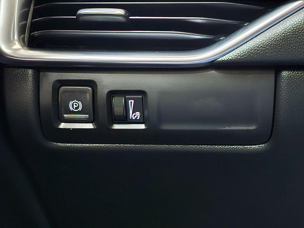 Stellar Black Metallic 2020 Cadillac XT4 Premium Luxury