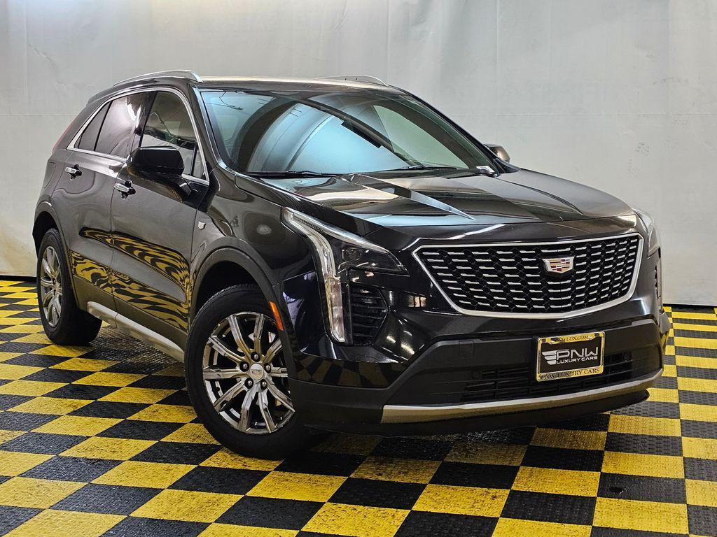 Stellar Black Metallic 2020 Cadillac XT4 Premium Luxury