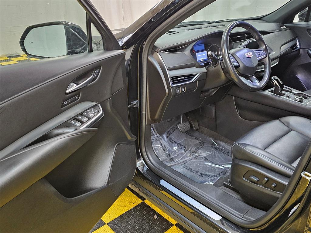 used 2020 Cadillac XT4 car, priced at $20,780