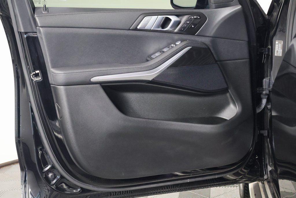 used 2021 BMW X7 car, priced at $34,715