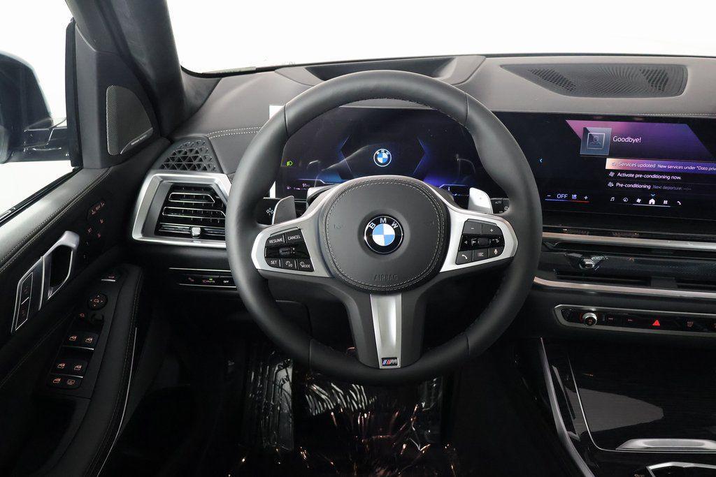 new 2026 BMW X7 car, priced at $103,205