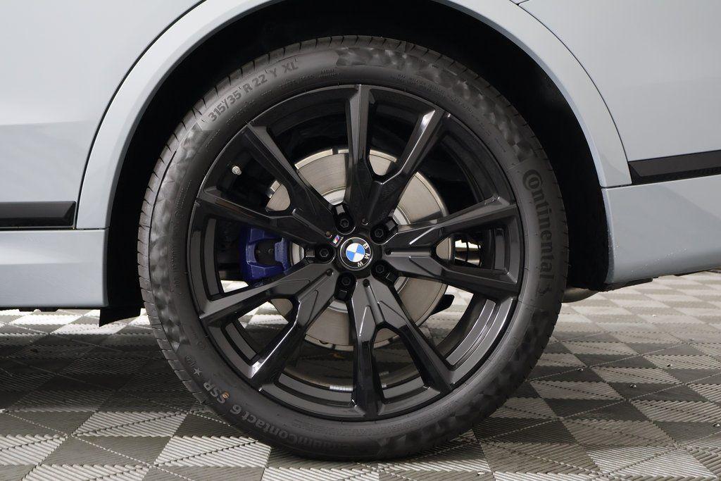 new 2026 BMW X7 car, priced at $102,465