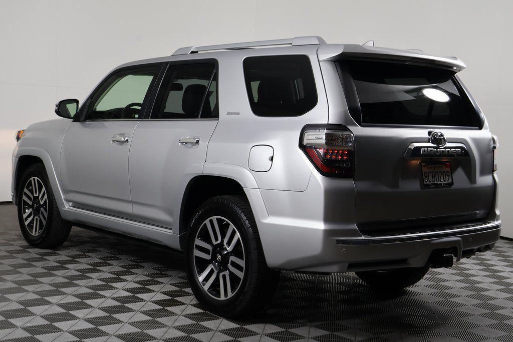 2018 Classic Silver Metallic Toyota 4Runner