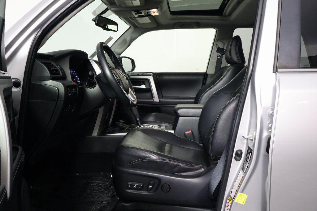 2018 Classic Silver Metallic Toyota 4Runner