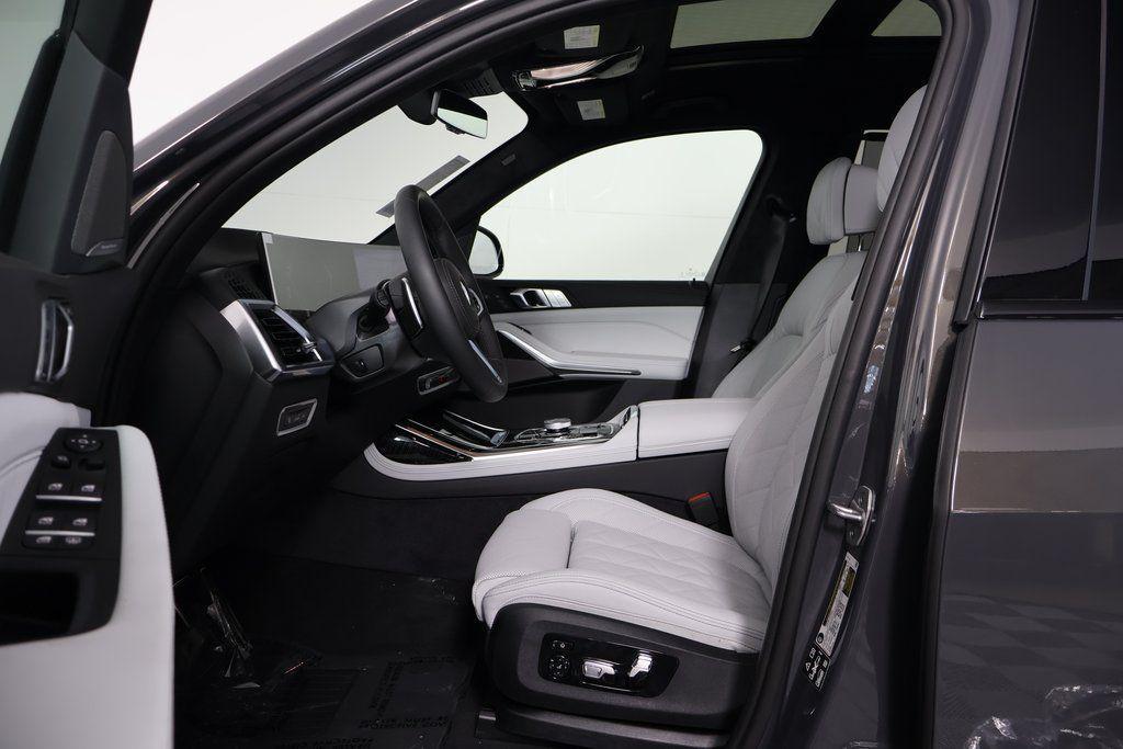 new 2026 BMW X7 car, priced at $103,990