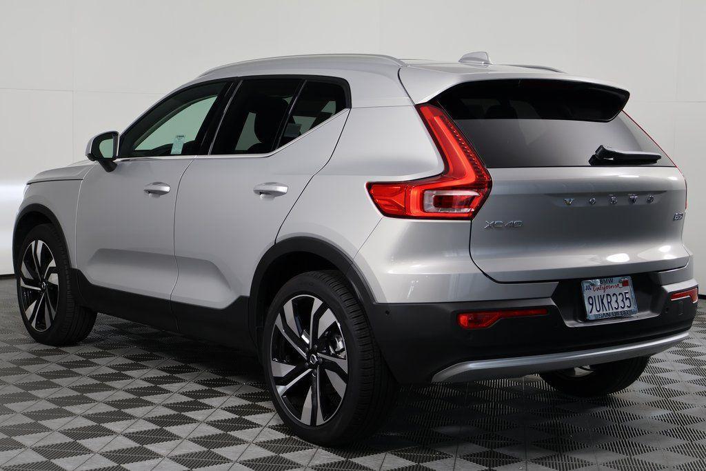 used 2025 Volvo XC40 car, priced at $40,983