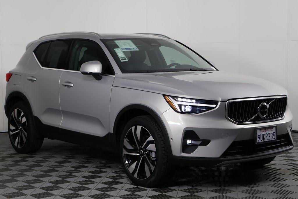 used 2025 Volvo XC40 car, priced at $40,983