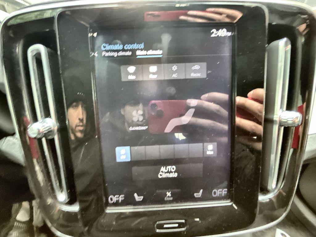 used 2019 Volvo XC40 car, priced at $19,750