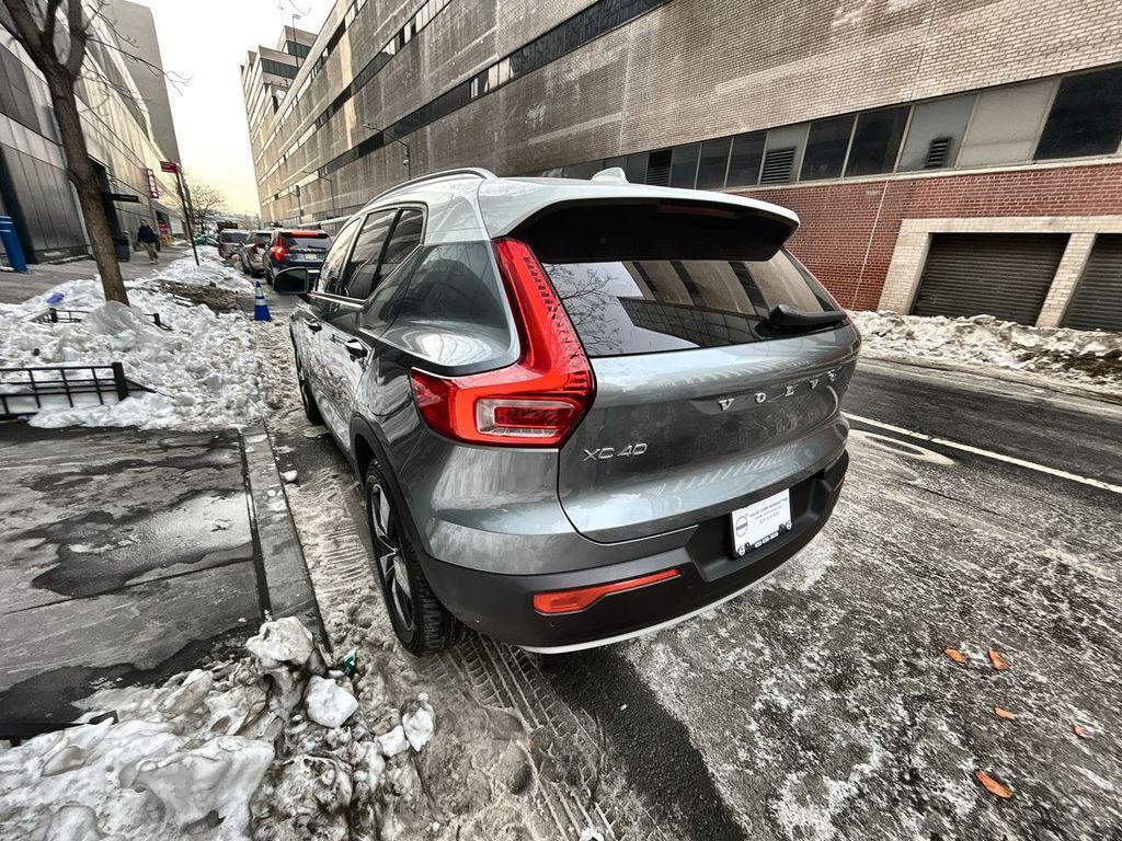 used 2019 Volvo XC40 car, priced at $19,750