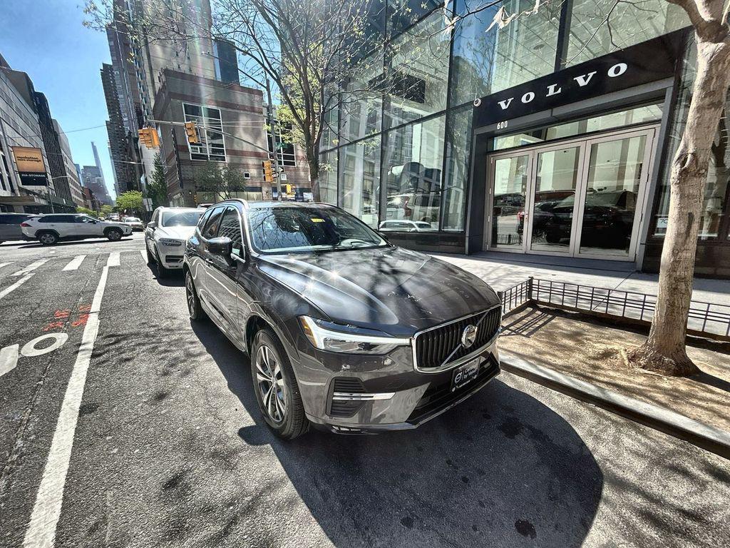 used 2023 Volvo XC60 car, priced at $34,649