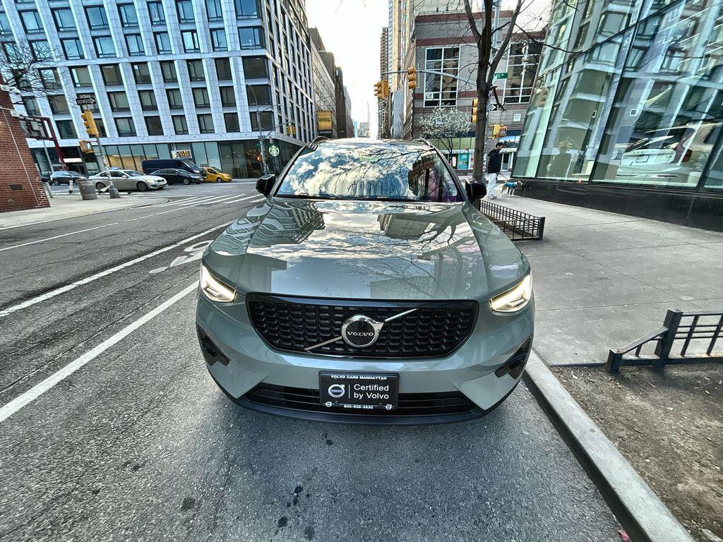 used 2023 Volvo XC40 car, priced at $31,995