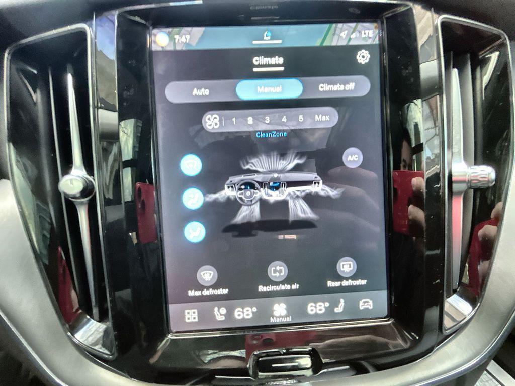 used 2024 Volvo XC60 car, priced at $35,325