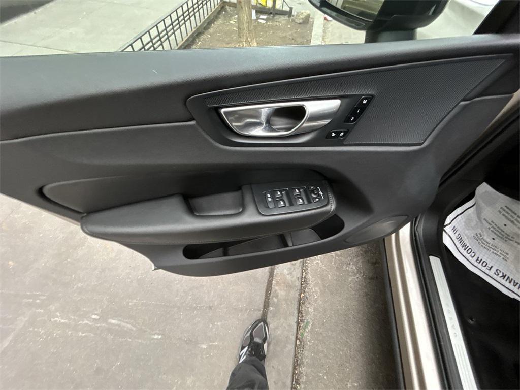 used 2025 Volvo XC60 car, priced at $34,495