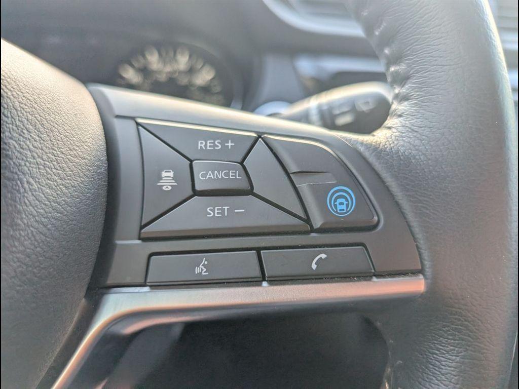 used 2019 Nissan Rogue car, priced at $18,899