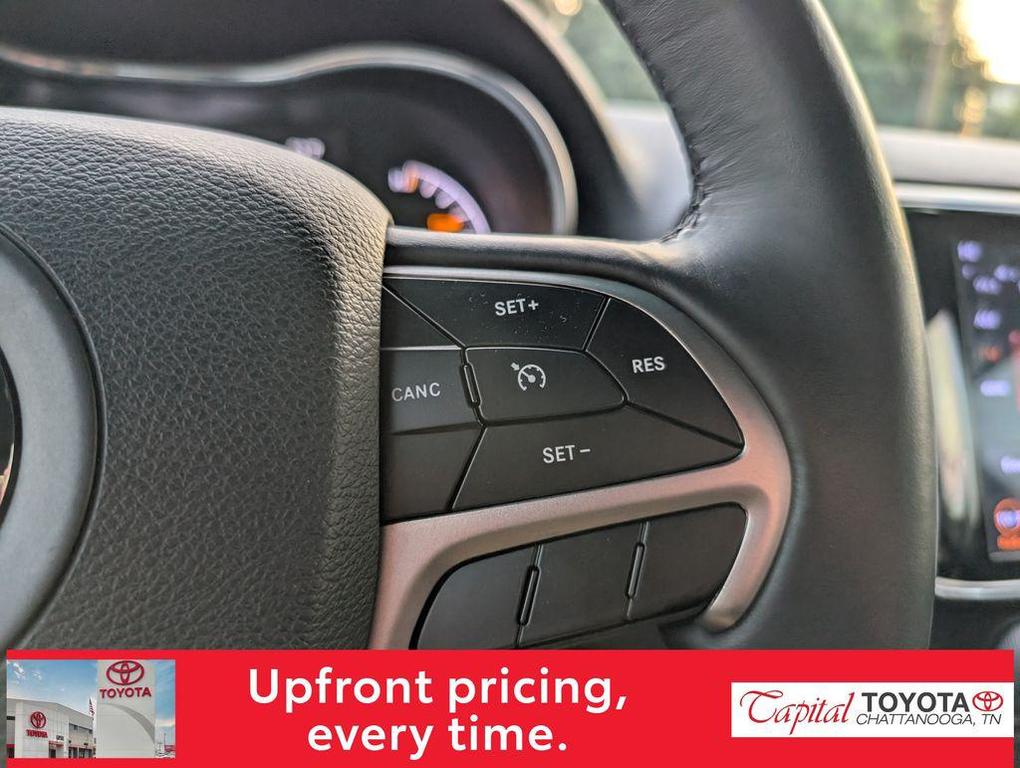 used 2019 Jeep Grand Cherokee car, priced at $16,245