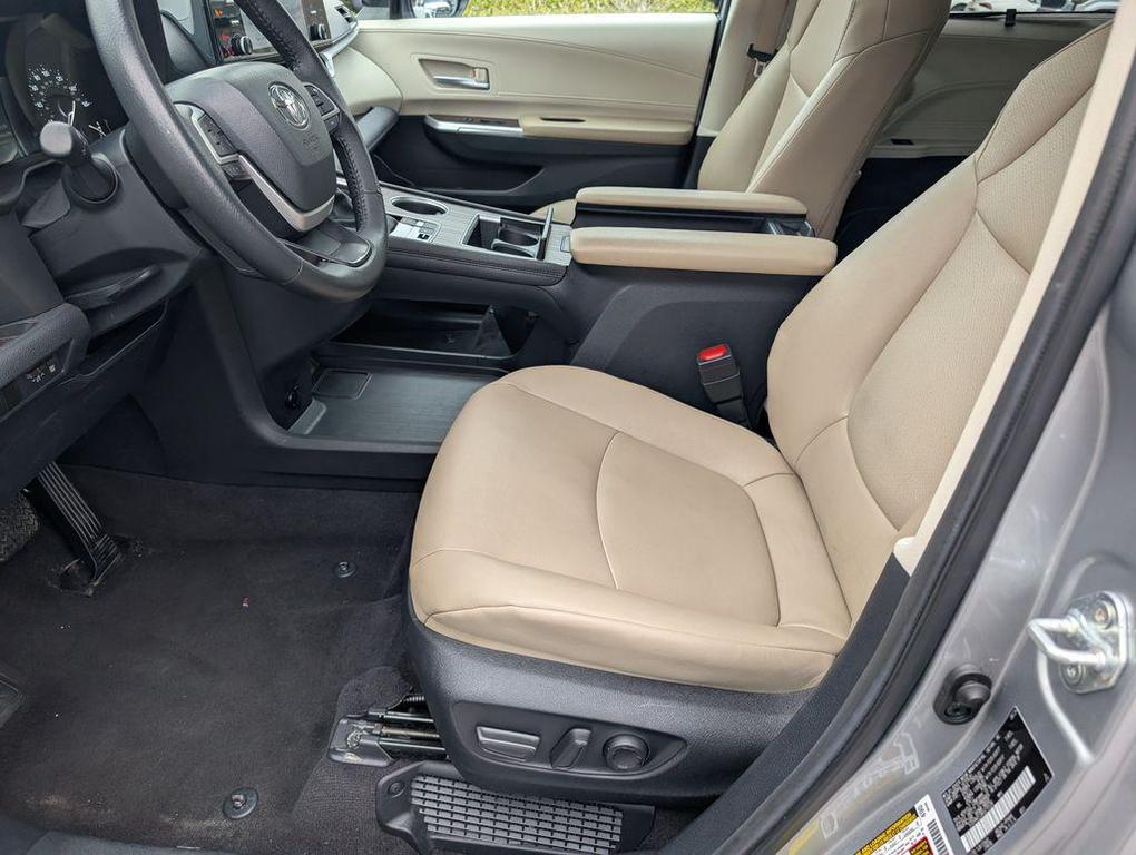 used 2024 Toyota Sienna car, priced at $43,555