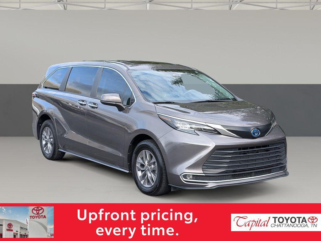 used 2024 Toyota Sienna car, priced at $37,746