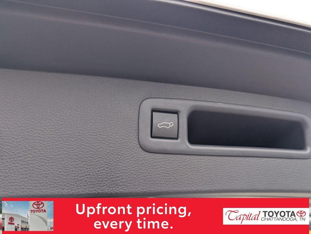 used 2026 Toyota Highlander car, priced at $54,436