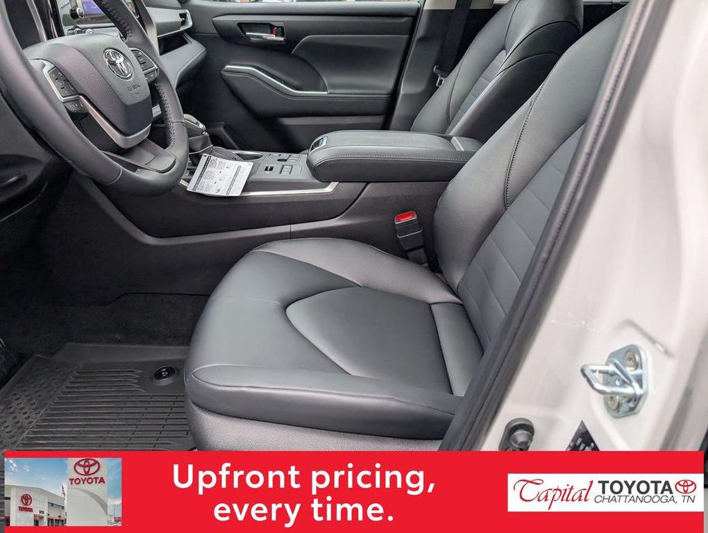 used 2026 Toyota Highlander car, priced at $54,436