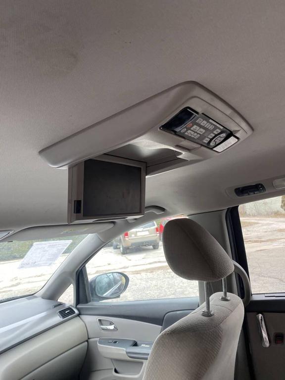 used 2016 Honda Odyssey car, priced at $7,900