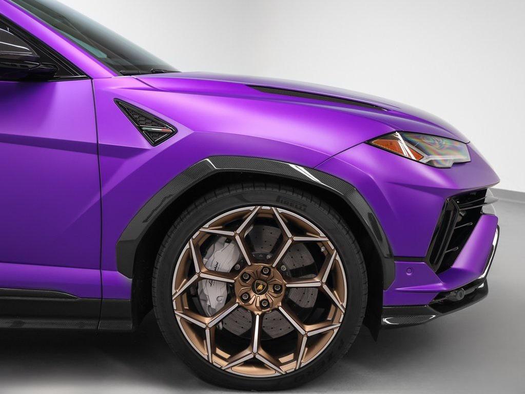 used 2024 Lamborghini Urus car, priced at $314,890