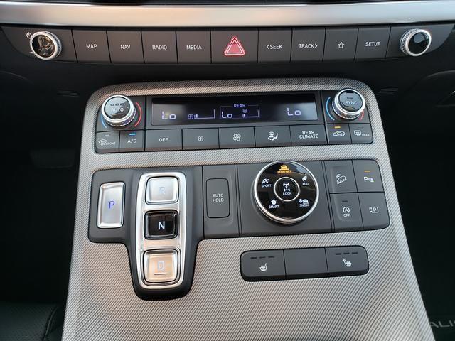 used 2025 Hyundai Palisade car, priced at $37,678