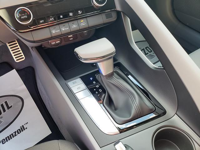 new 2025 Hyundai Elantra car, priced at $23,735