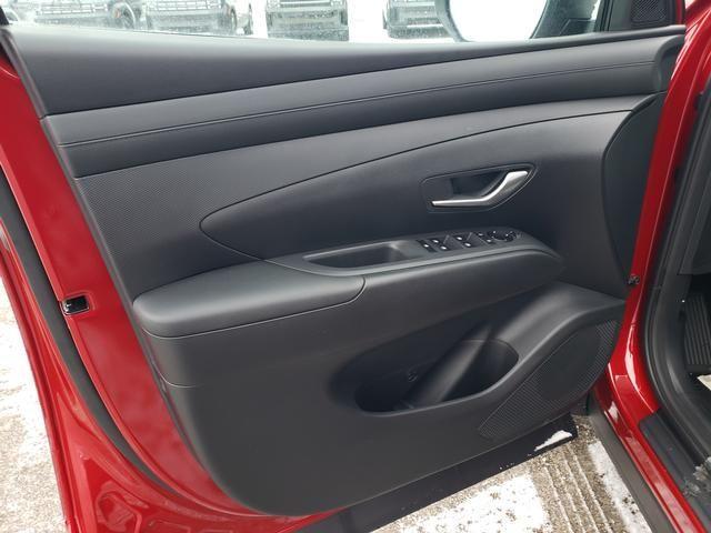 new 2026 Hyundai TUCSON Hybrid car, priced at $35,260