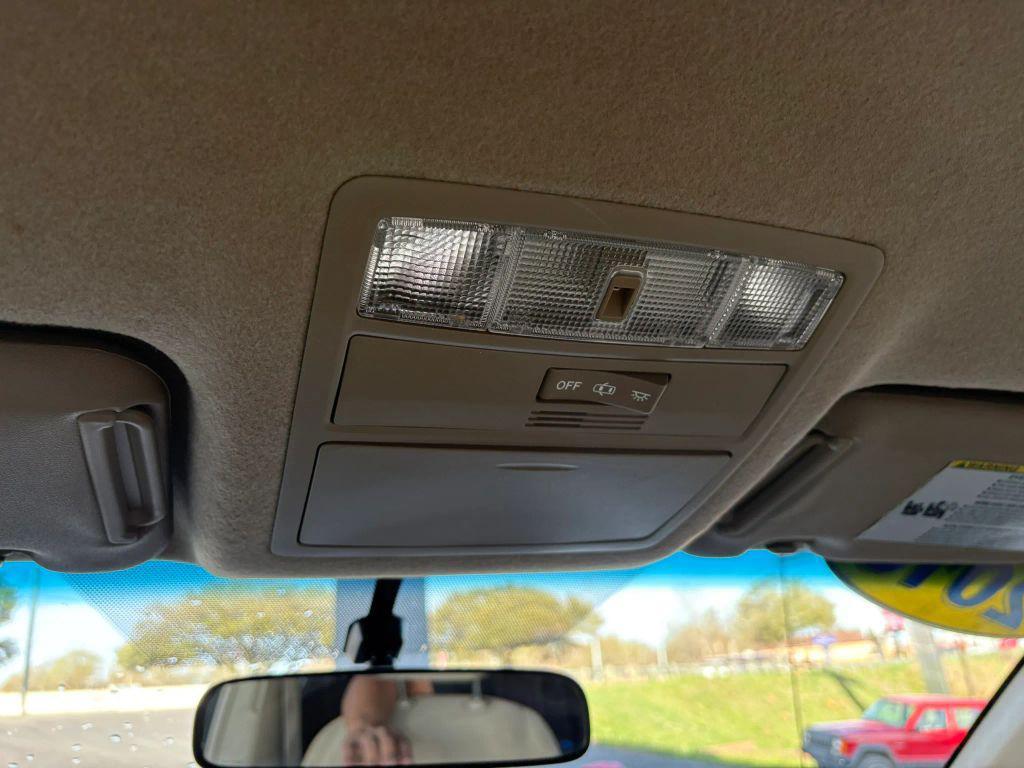 used 2010 Toyota Highlander car, priced at $7,995