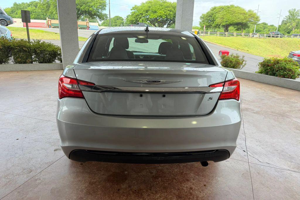 used 2014 Chrysler 200 car, priced at $8,895