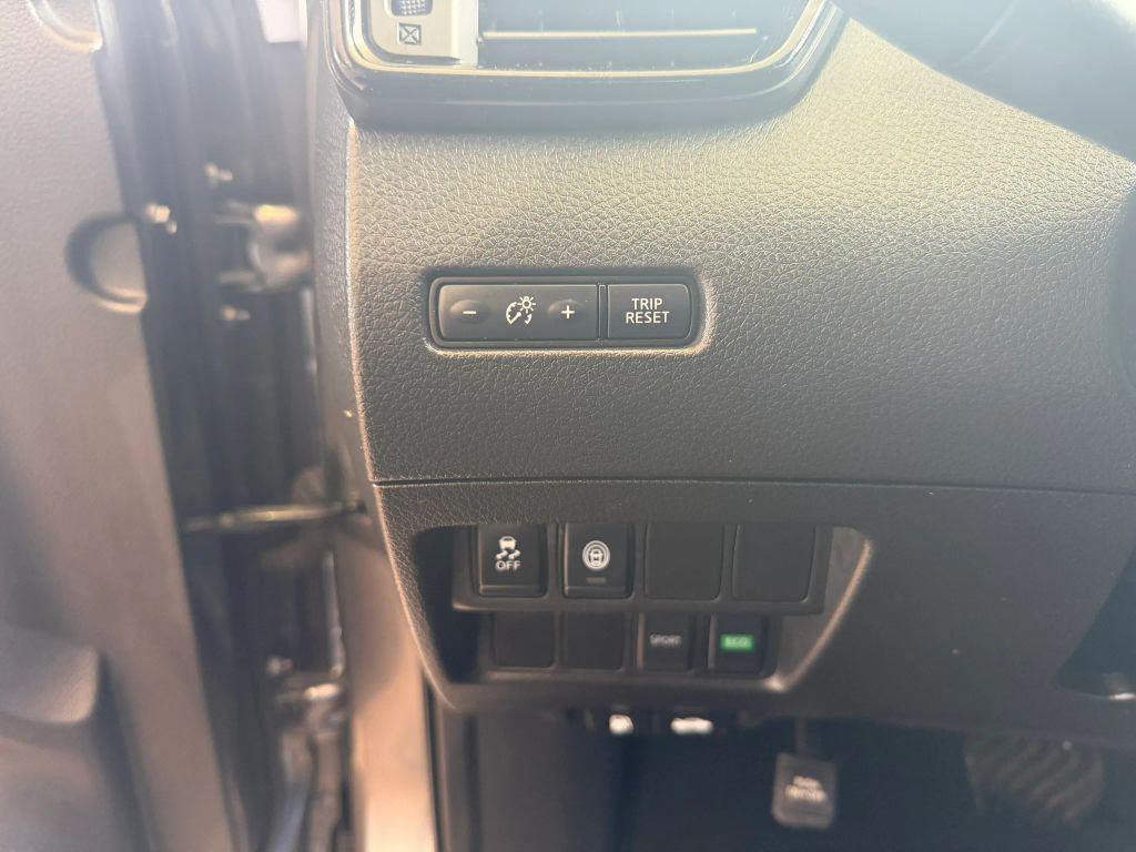 used 2020 Nissan Rogue Sport car, priced at $10,295