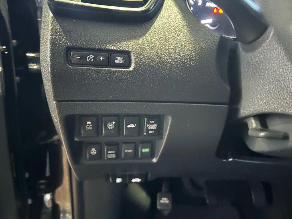 used 2017 Nissan Rogue car, priced at $7,295