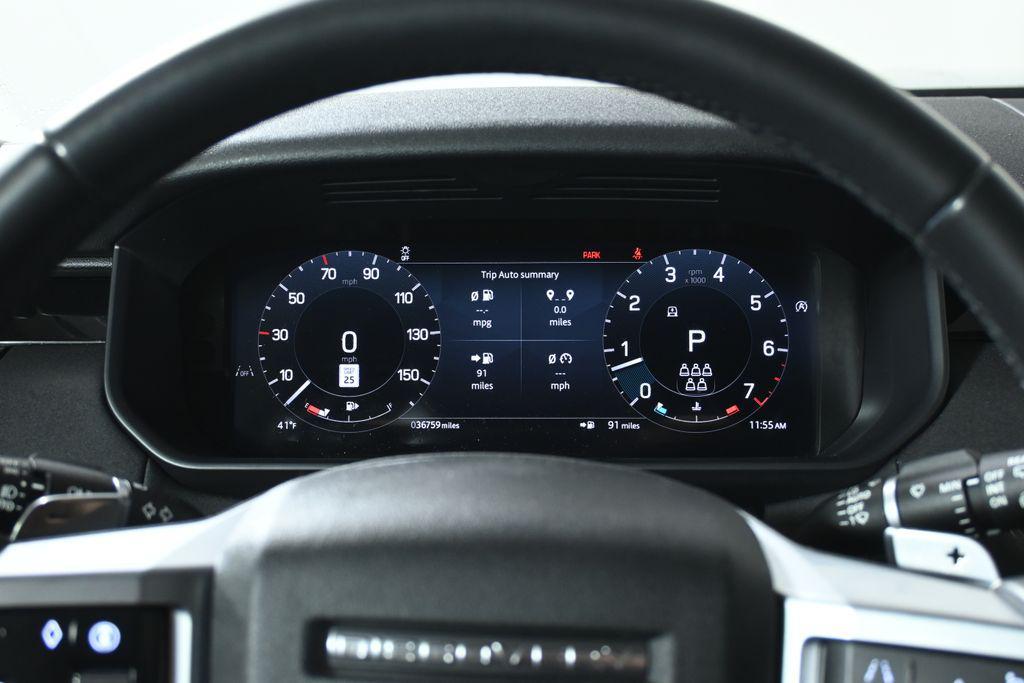 used 2024 Land Rover Discovery car, priced at $34,598