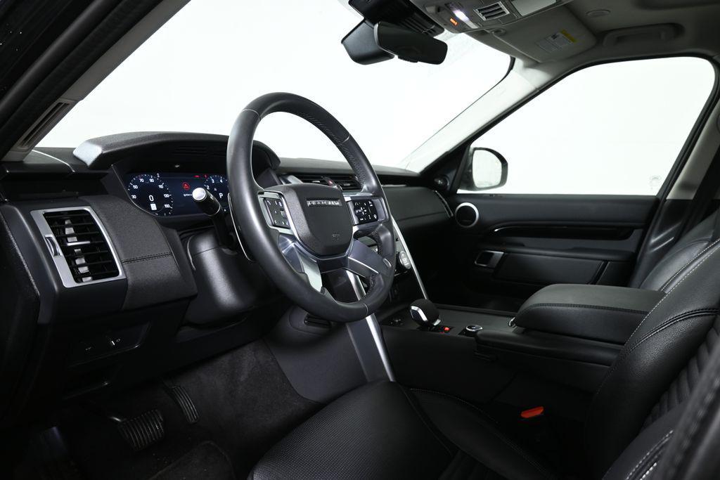 used 2024 Land Rover Discovery car, priced at $34,598